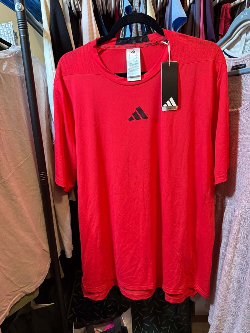 adidas Men's D4T Int. Training Tee - Pure Ruby